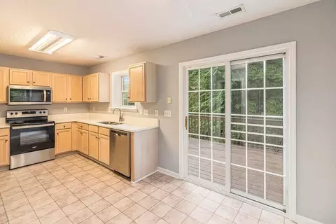 6 Gateview Ct, Durham, NC 27703 photo 8