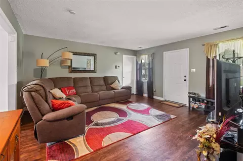 4007 Ludgate Dr, Durham, NC 27713 photo 3