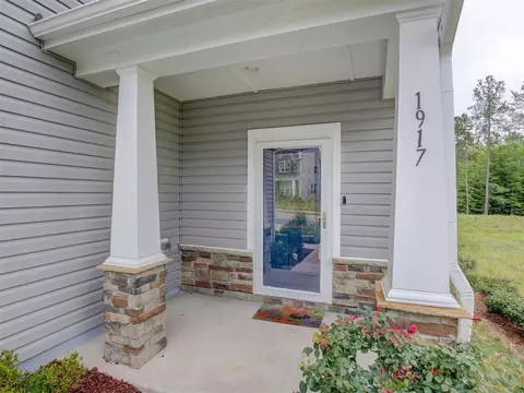 1917 Nellora Ln, Durham, NC 27703 photo 2