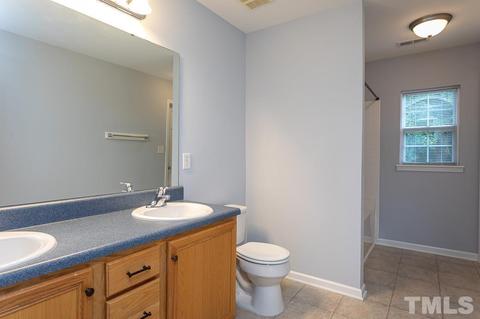 10 Newtown Ct, Durham, NC 27713 photo 7