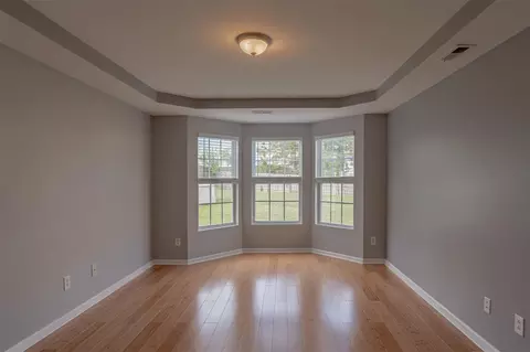 2047 Spring Creek Dr, Durham, NC 27704 photo 11