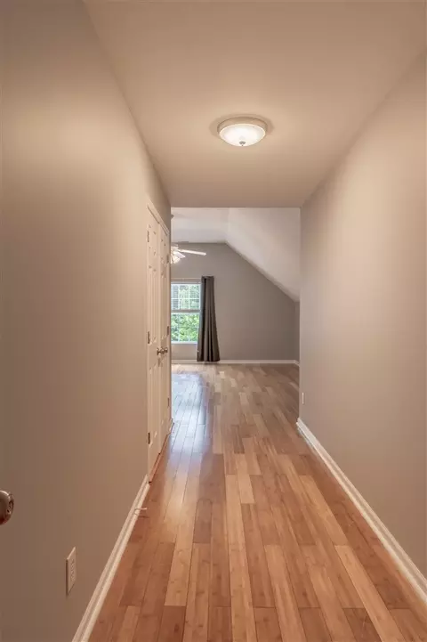 2047 Spring Creek Dr, Durham, NC 27704 photo 18