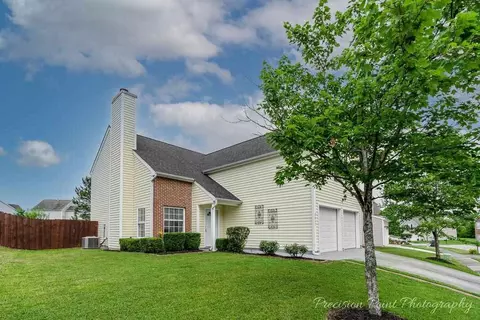 2047 Spring Creek Dr, Durham, NC 27704 photo 2