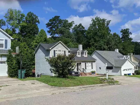 5002 Greenview Dr, Durham, NC 27713 photo 1