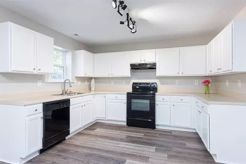 105 Bermuda Green Dr, Durham, NC 27703 photo 8