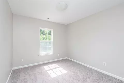 105 Bermuda Green Dr, Durham, NC 27703 photo 18