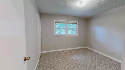 17 Delta Dr, Roxboro, NC 27573 photo 18