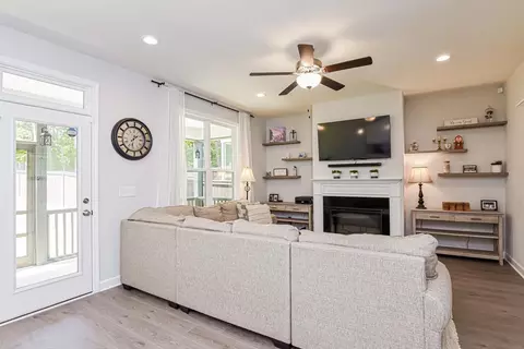 309 Chandler Rd, Durham, NC 27703 photo 9
