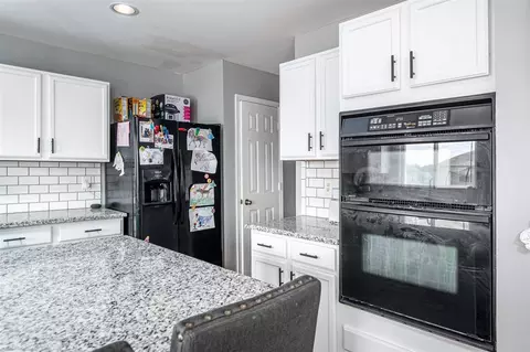 602 Magna Dr, Durham, NC 27703 photo 7