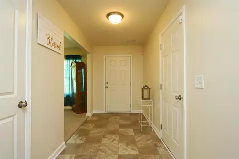 11 E Waycliff Rd, Henderson, NC 27537 photo 11