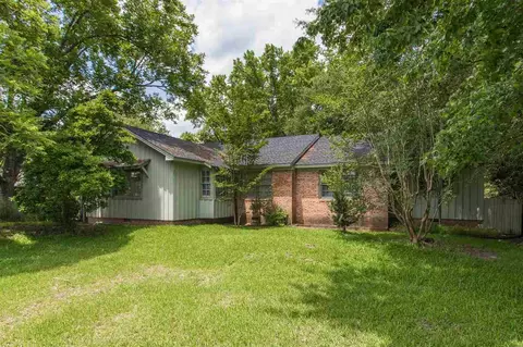 202 Whitley Dr, Smithfield, NC 27577 photo 2