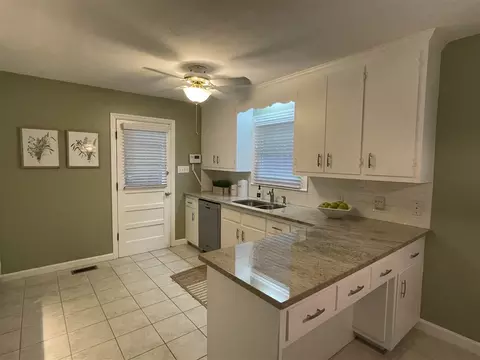 3121 Rosebriar Dr, Durham, NC 27705 photo 6