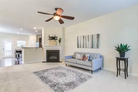6 Prairie View Ct, Durham, NC 27703 photo 8