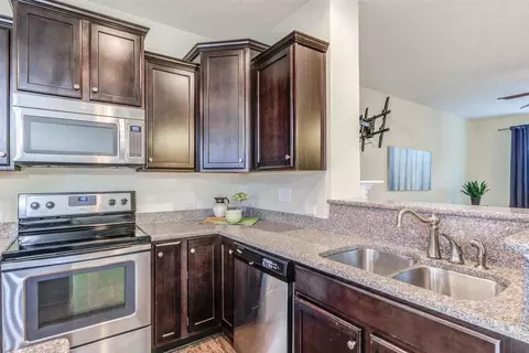 6 Prairie View Ct, Durham, NC 27703 photo 16