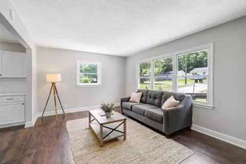903 S Plum St, Durham, NC 27703 photo 5