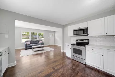 903 S Plum St, Durham, NC 27703 photo 9