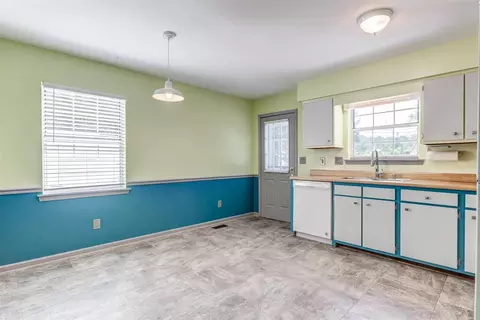 2806 Ross Rd, Durham, NC 27703 photo 11
