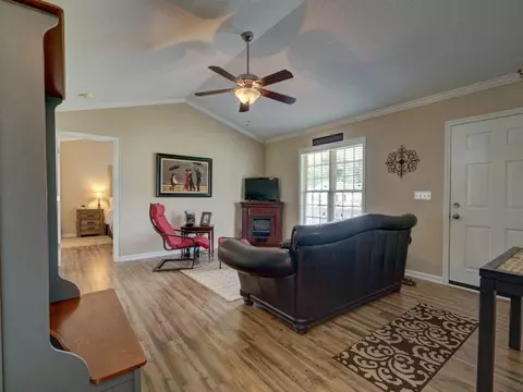 21 Atlantic Ave, Benson, NC 27504 photo 6