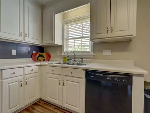 21 Atlantic Ave, Benson, NC 27504 photo 14