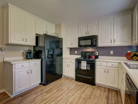 21 Atlantic Ave, Benson, NC 27504 photo 13