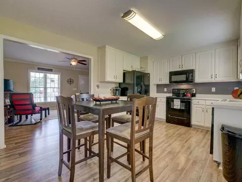 21 Atlantic Ave, Benson, NC 27504 photo 10