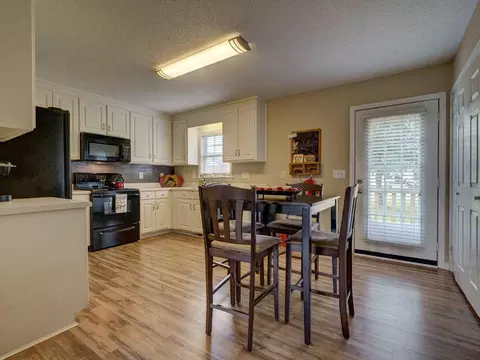 21 Atlantic Ave, Benson, NC 27504 photo 12