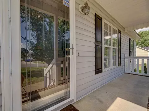 21 Atlantic Ave, Benson, NC 27504 photo 5