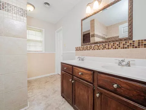 102 Deepwood Cir, Garner, NC 27529 photo 16