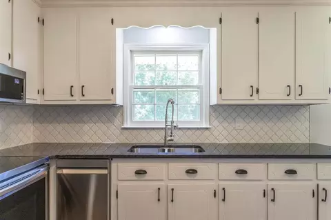 4008 Casa St, Durham, NC 27704 photo 9