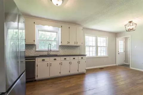 4008 Casa St, Durham, NC 27704 photo 8