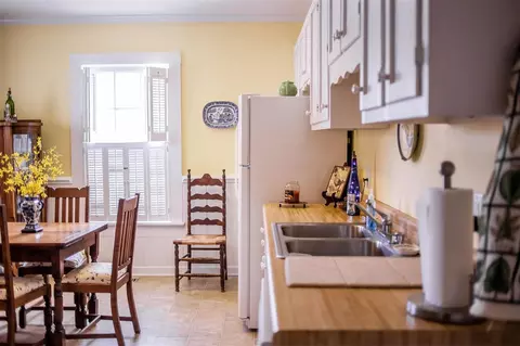 309 E F St, Erwin, NC 28339 photo 10
