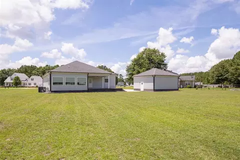 90 Oak Hill Dr, Dunn, NC 28334 photo 5