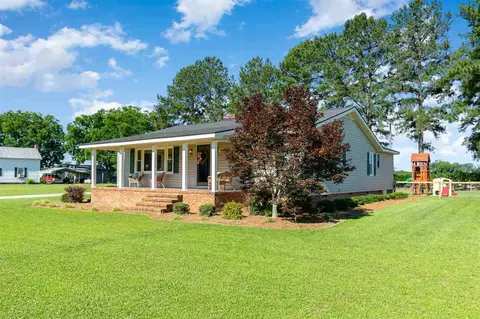88 Glover Rd, Dunn, NC 28334 photo 2