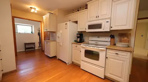 2 Sandstone Ridge Ct, Durham, NC 27713 photo 5