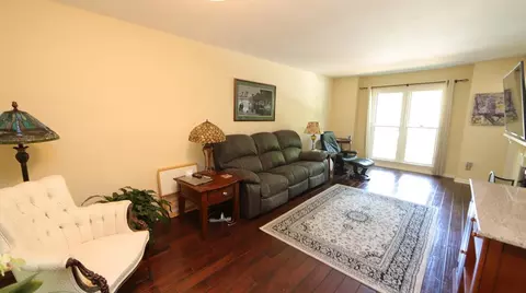 2 Sandstone Ridge Ct, Durham, NC 27713 photo 3
