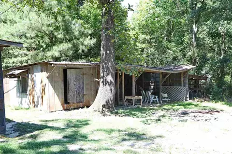 130 Godwin Rd, Benson, NC 27504 photo 3