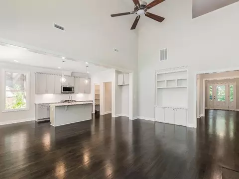 8 Shelly Pl, Durham, NC 27707 photo 9