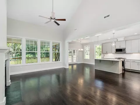 8 Shelly Pl, Durham, NC 27707 photo 8