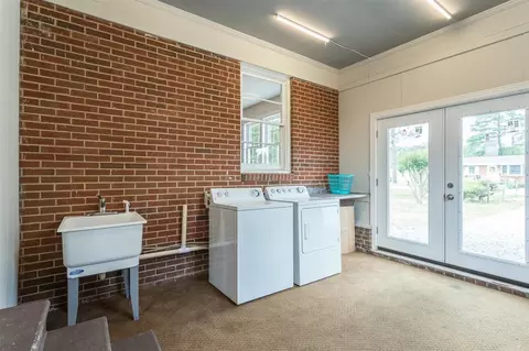 203 Stancil St, Smithfield, NC 27577 photo 2