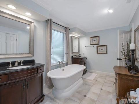 102 Lochview Dr, Cary, NC 27518 photo 13