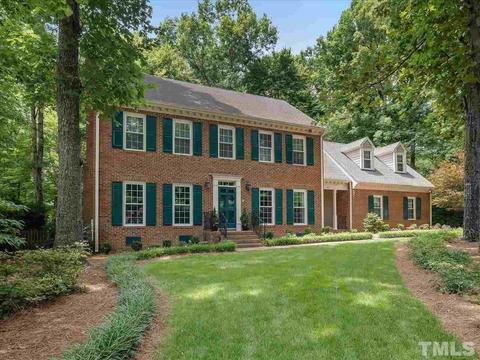 102 Lochview Dr, Cary, NC 27518 photo 1
