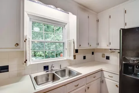 503 Latta Rd, Durham, NC 27712 photo 6