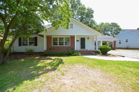 903 S 2nd St, Smithfield, NC 27577 photo 1