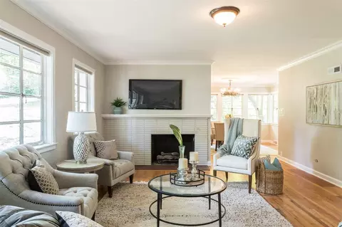 908 Demerius St, Durham, NC 27701 photo 6