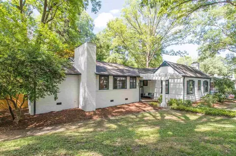 908 Demerius St, Durham, NC 27701 photo 2