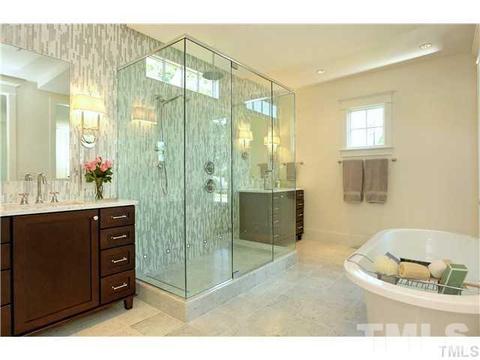 816 Wayne Dr, Raleigh, NC 27608 photo 2
