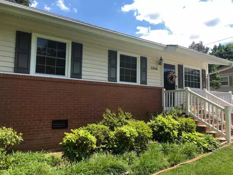 1309 Kelly Rd, Garner, NC 27529 photo 2