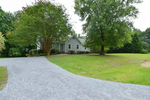 130 Bayridge Dr, Willow Spring, NC 27592 photo 1