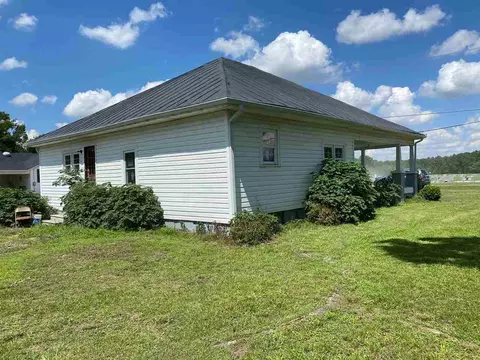 911 Fairground Rd, Dunn, NC 28334 photo 4