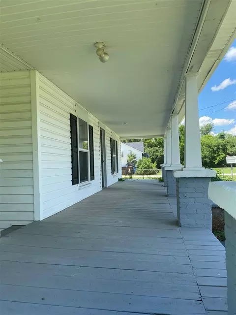 911 Fairground Rd, Dunn, NC 28334 photo 5